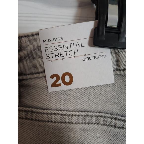 NWT Lane Bryant Essential Stretch Girlfriend Crop Pants sz 20 - Picture 5 of 7